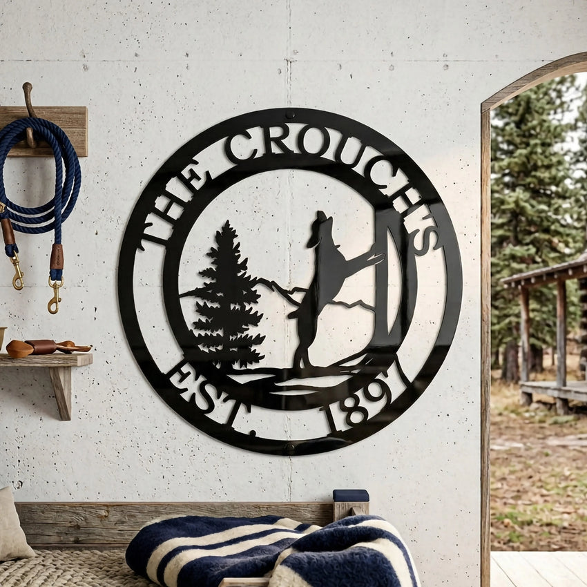 Custom Treeing Coonhound Sign – Personalized Rustic Dog Decor for Pet Owners