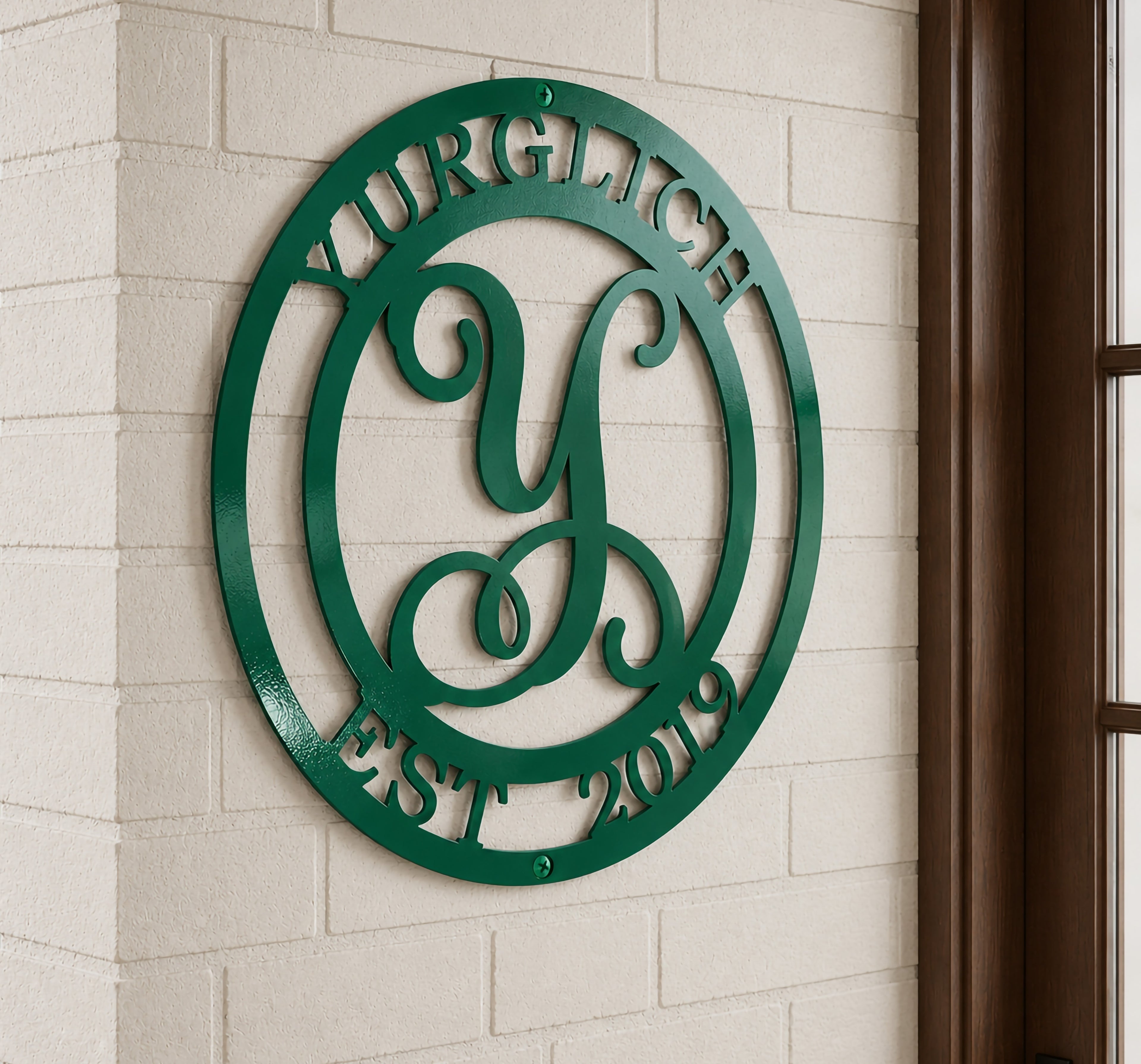 Custom Metal Family Name Sign – Personalized Monogram Wall Art