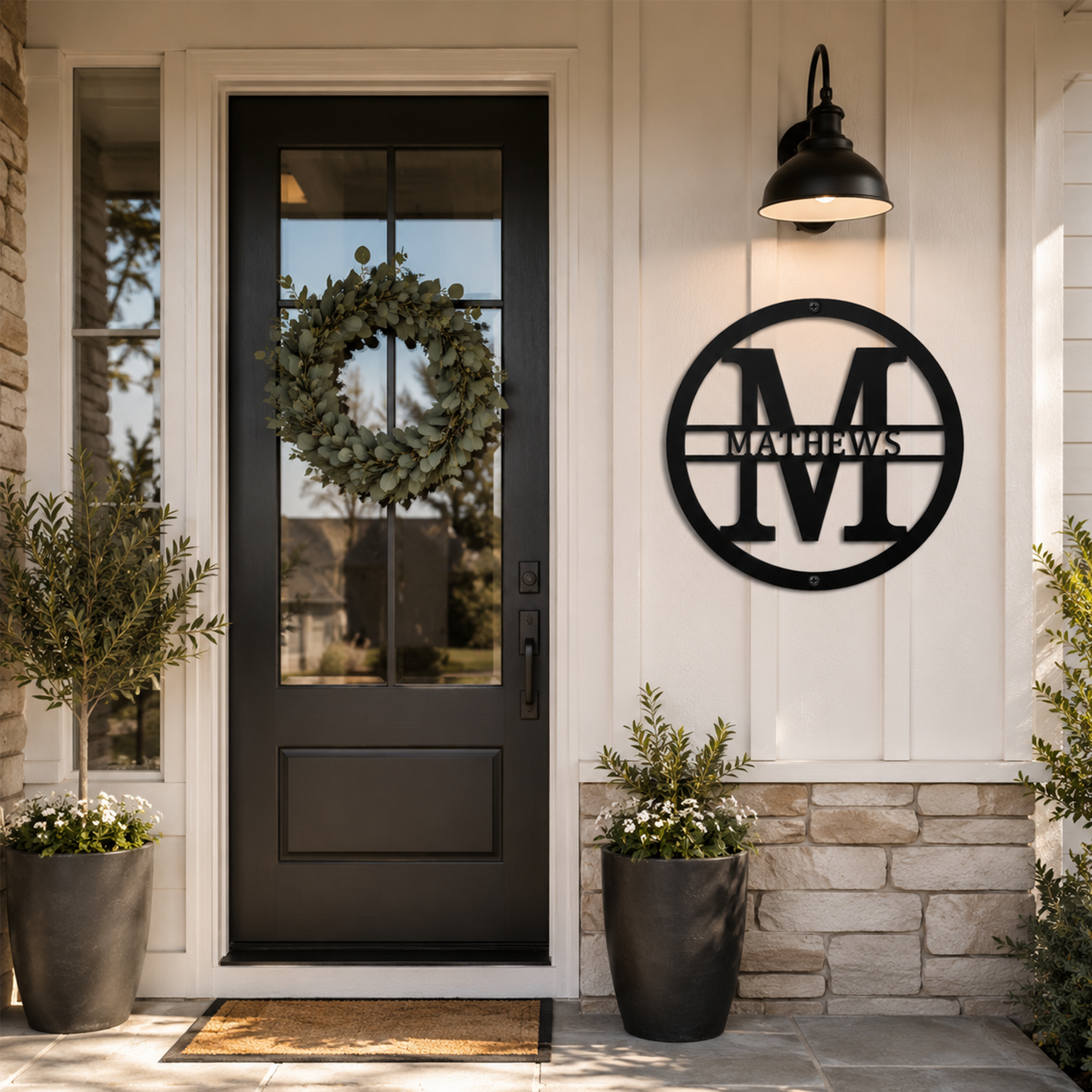 Round Metal Wall Sign with Family Name for Gate and Door Decor