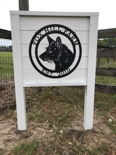 Red Fox Ranch Sign - Custom Metal House Number Plaque showcasing a fox head design, perfect for outdoor decor in gardens, yards, or farms. Ideal housewarming gift for animal lovers.