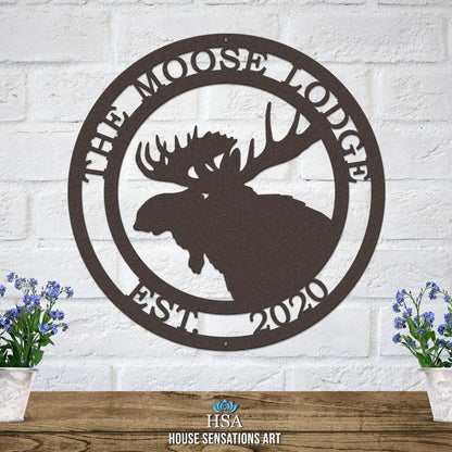 Personalized Moose Hunter Cabin Sign - Custom Metal House Number Plaque featuring a moose head design on a rustic metal sign, ideal for outdoor decor in gardens, yards, or farms. Perfect housewarming gift for animal lovers.