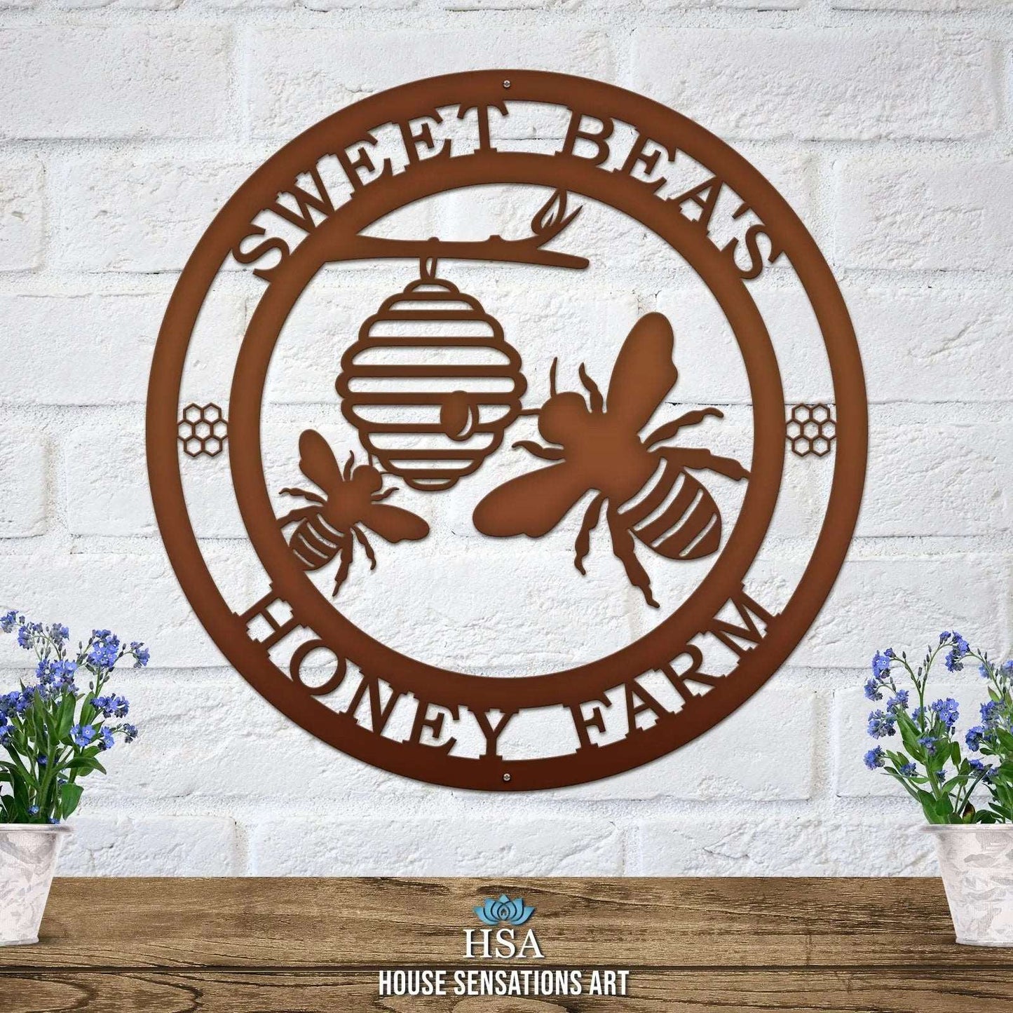 Honey Bee Family Name Established Sign - Custom Metal House Number Plaque - Perfect for Outdoor Decor in Gardens, Yards, or Farms - Ideal Housewarming Gift for Animal Lovers - HouseSensationsArt
