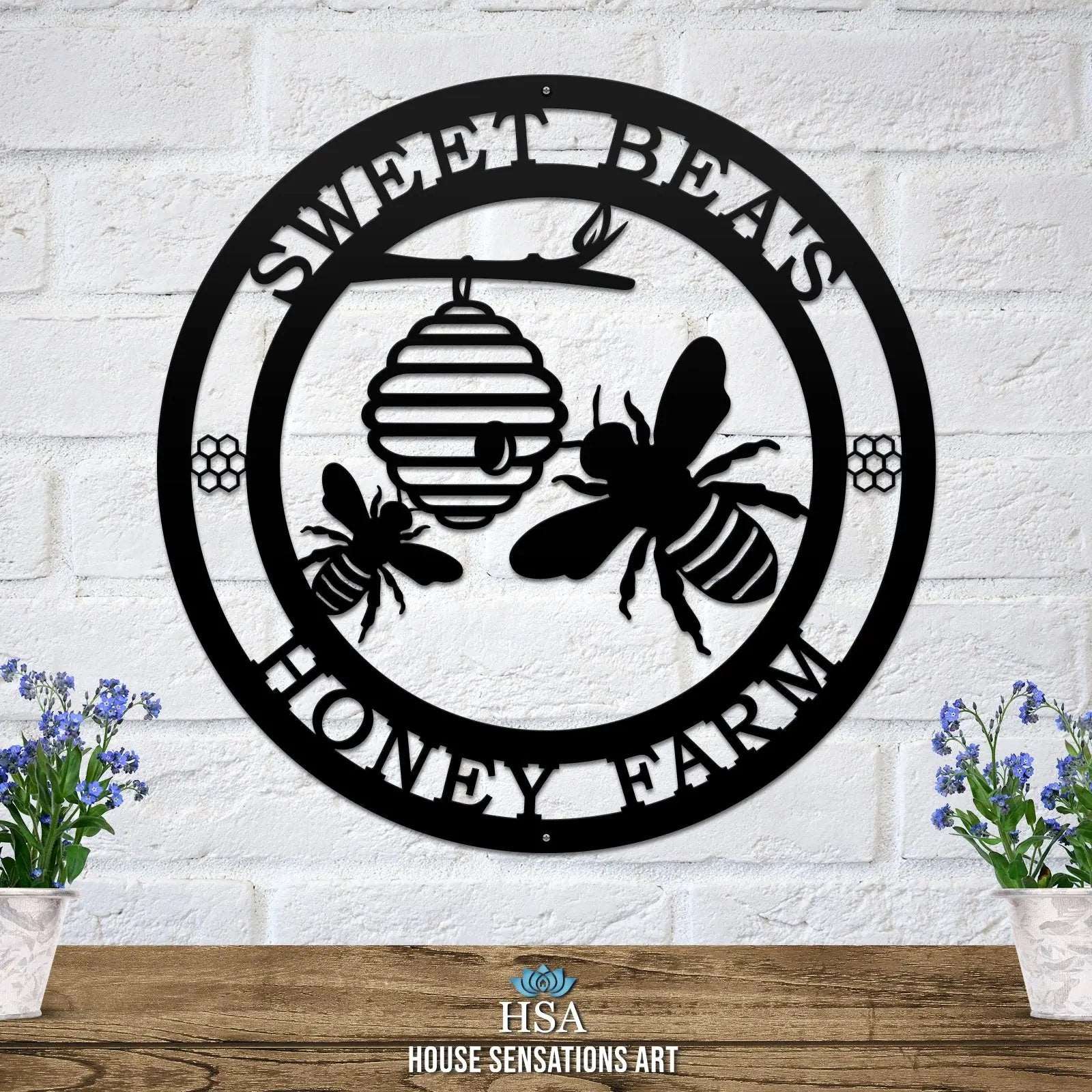 Honey Bee Family Name Established Sign - Custom Metal House Number Plaque - Perfect for Outdoor Decor in Gardens, Yards, or Farms - Ideal Housewarming Gift for Animal Lovers - HouseSensationsArt