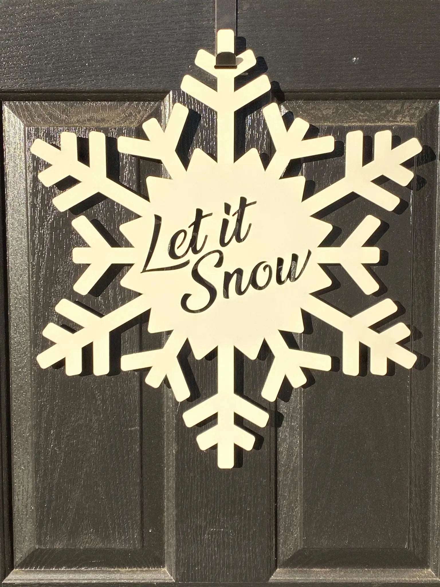 Let It Snow Sign – Personalized Snowflake Winter Home Decor - HouseSensationsArt