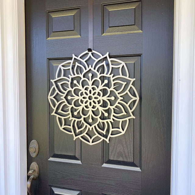  Close-up of Lotus Mandala Door Wreath – handcrafted outdoor metal wreath with detailed lotus flower design.