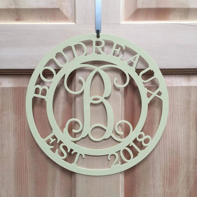 Outdoor monogram family name sign – weather-resistant custom sign for porch, gate, or garden
