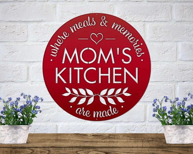 Personalized Mom's Kitchen Sign – Custom Metal Wall Decor - HouseSensationsArt