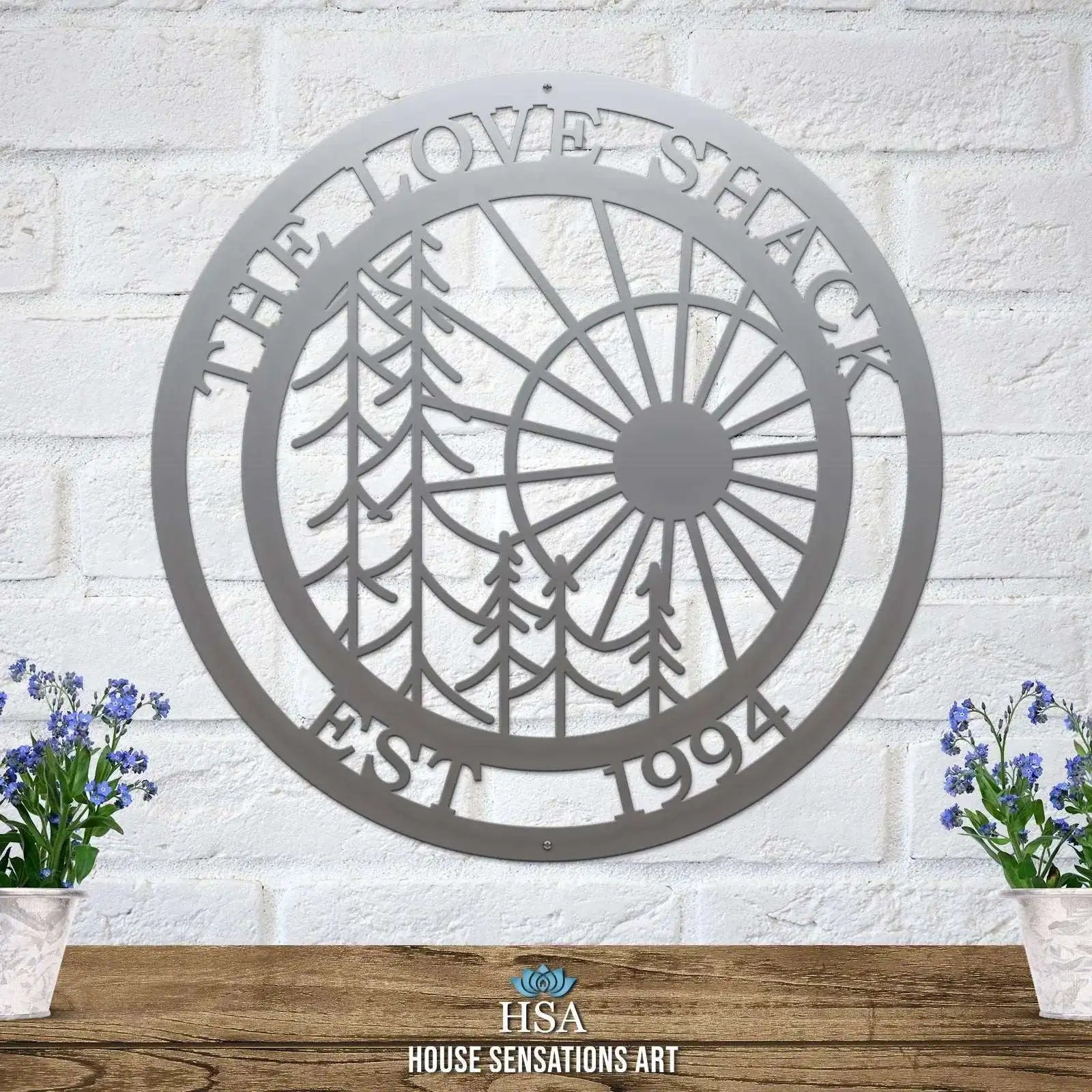 Family name metal sign with modern tree and sun – personalized wall decor for entryway or patio
