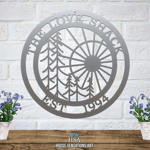 Family name metal sign with modern tree and sun – personalized wall decor for entryway or patio
