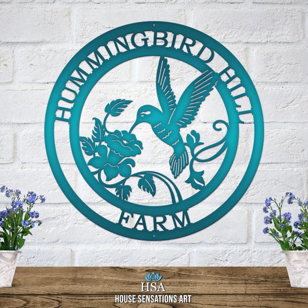 Personalized Metal Hummingbird Sign - Customizable Garden & Home Décor - Unique Outdoor Wall Art with Custom Text for Your Home, Porch, Garden, or as a Perfect Gift for Any Occasion