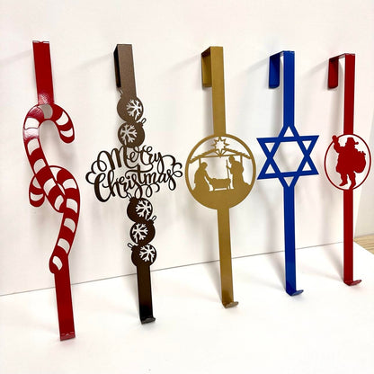 Christmas Metal Over-Door Hook for Wreath Hange - Customizable, rust-resistant metal door decor featuring a silhouette of a manger scene, ideal for home, porch, or garden; a unique seasonal gift.