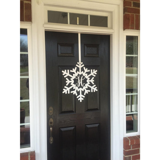 Snowflake Monogram Door Wreath Front Door Wreath - Customizable Metal Door Decor - Personalized Welcome Sign - Durable, Rust - Resistant, Perfect for Home, Porch, and Garden – Unique Seasonal Gift - HouseSensationsArt